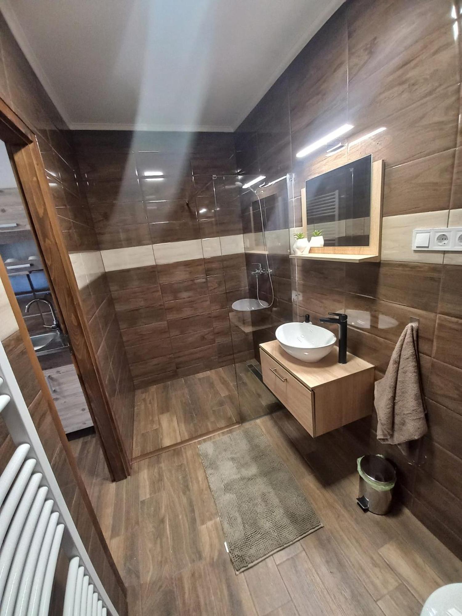 Oazis Apartman Sárospatak Exterior foto